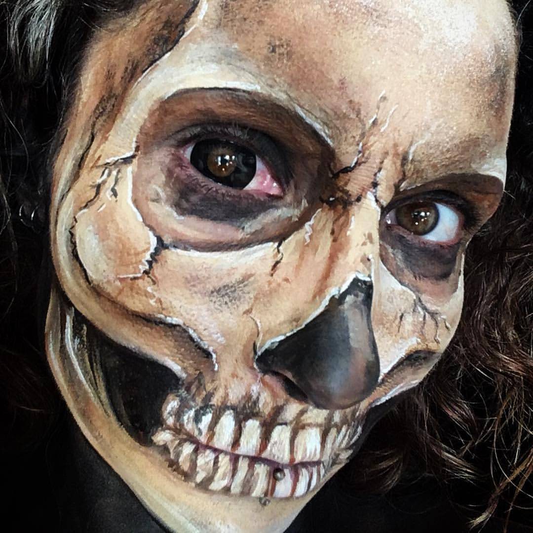 Black Mini Sclera 17mm Halloween Contact Lenses - Image 3