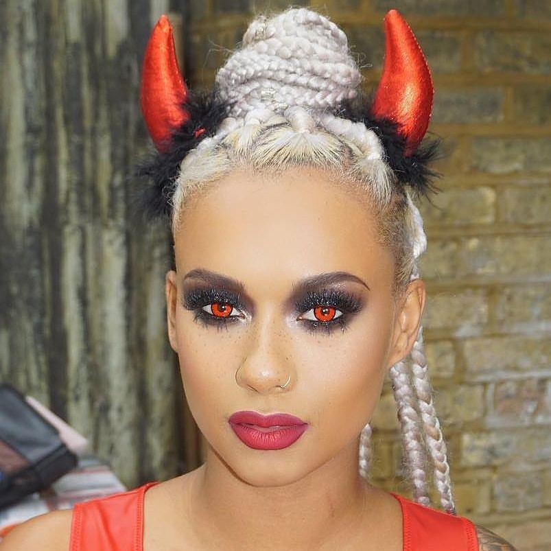 Dead Red Halloween Contact Lenses - Image 2