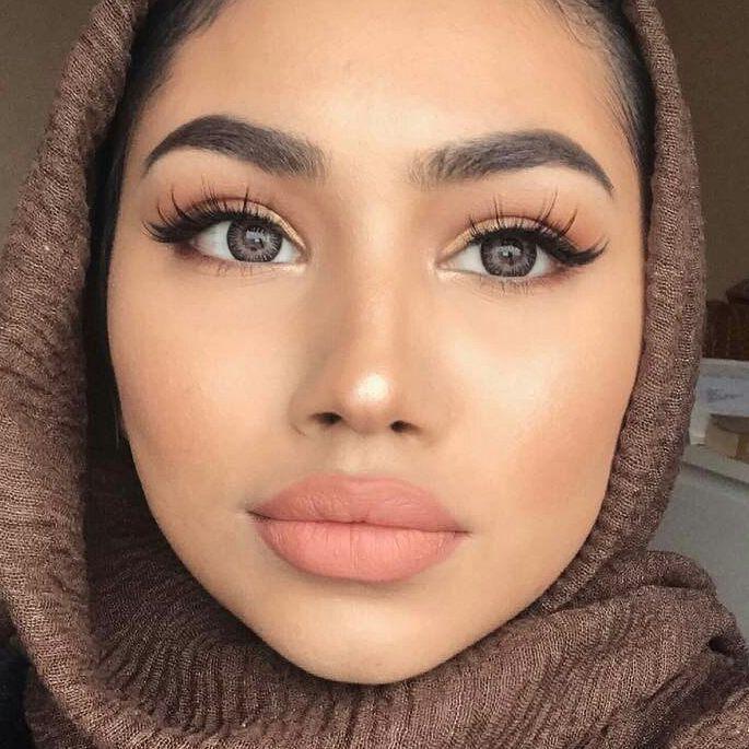 Silky Grey Natural Coloured Contact Lenses - Image 2