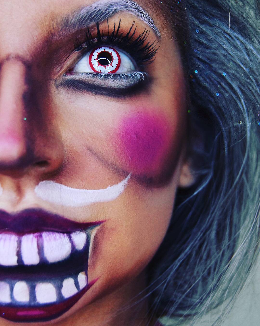 Temptress Halloween Contact Lenses - Image 3