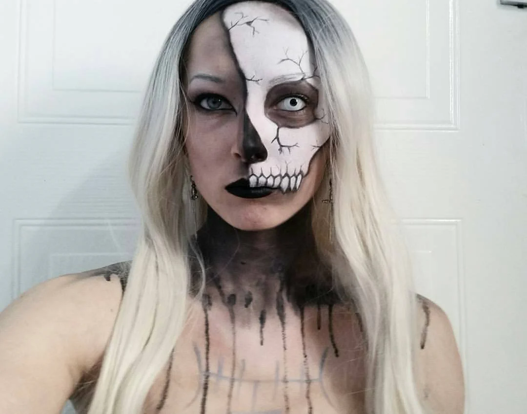 White Out Halloween Contact Lenses - Image 8
